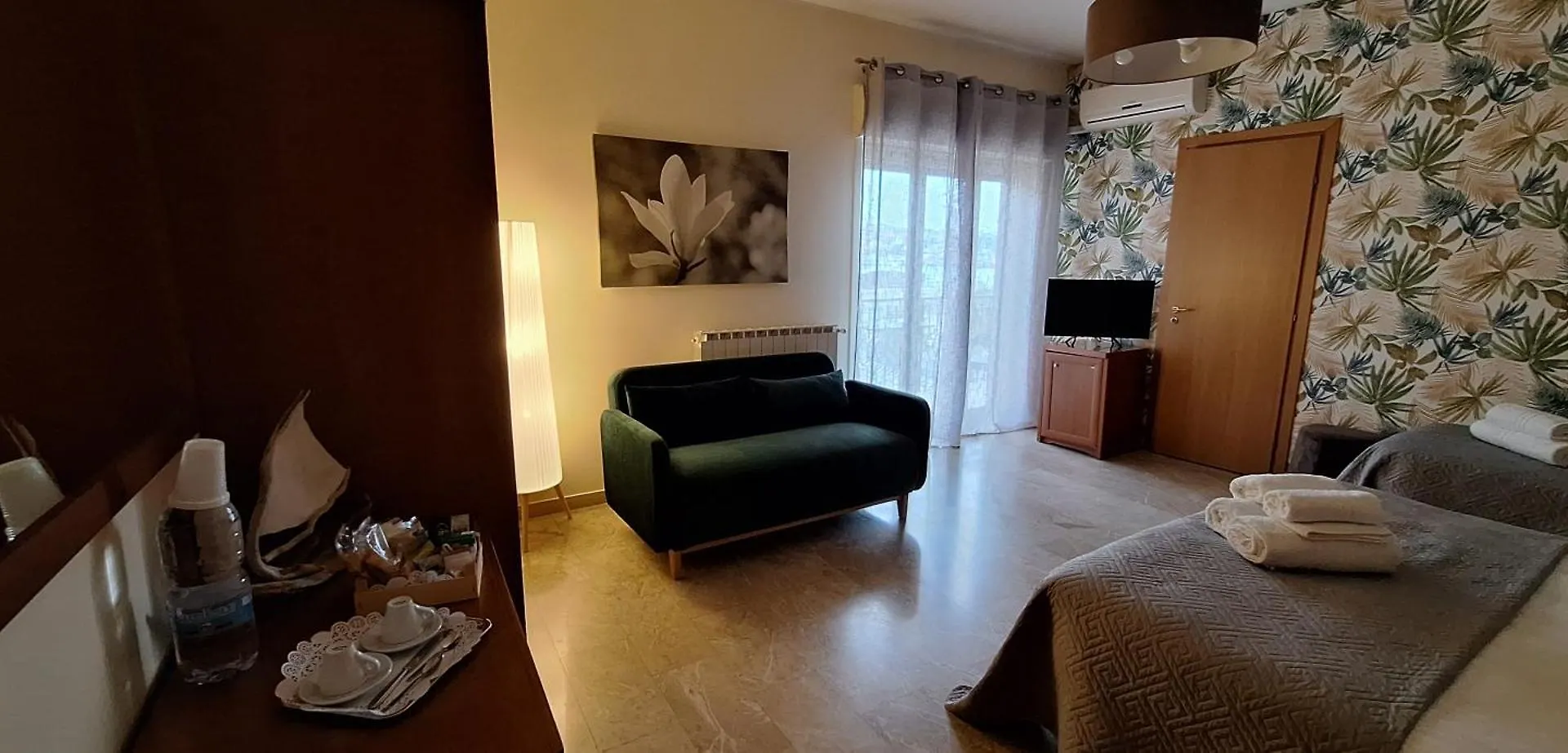 Laranda Rooms Milazzo 0*,  Italy